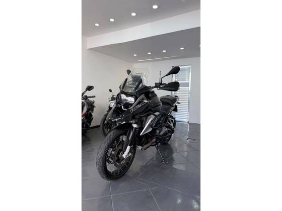BMW R 1200 GS BMW R 1200 GS